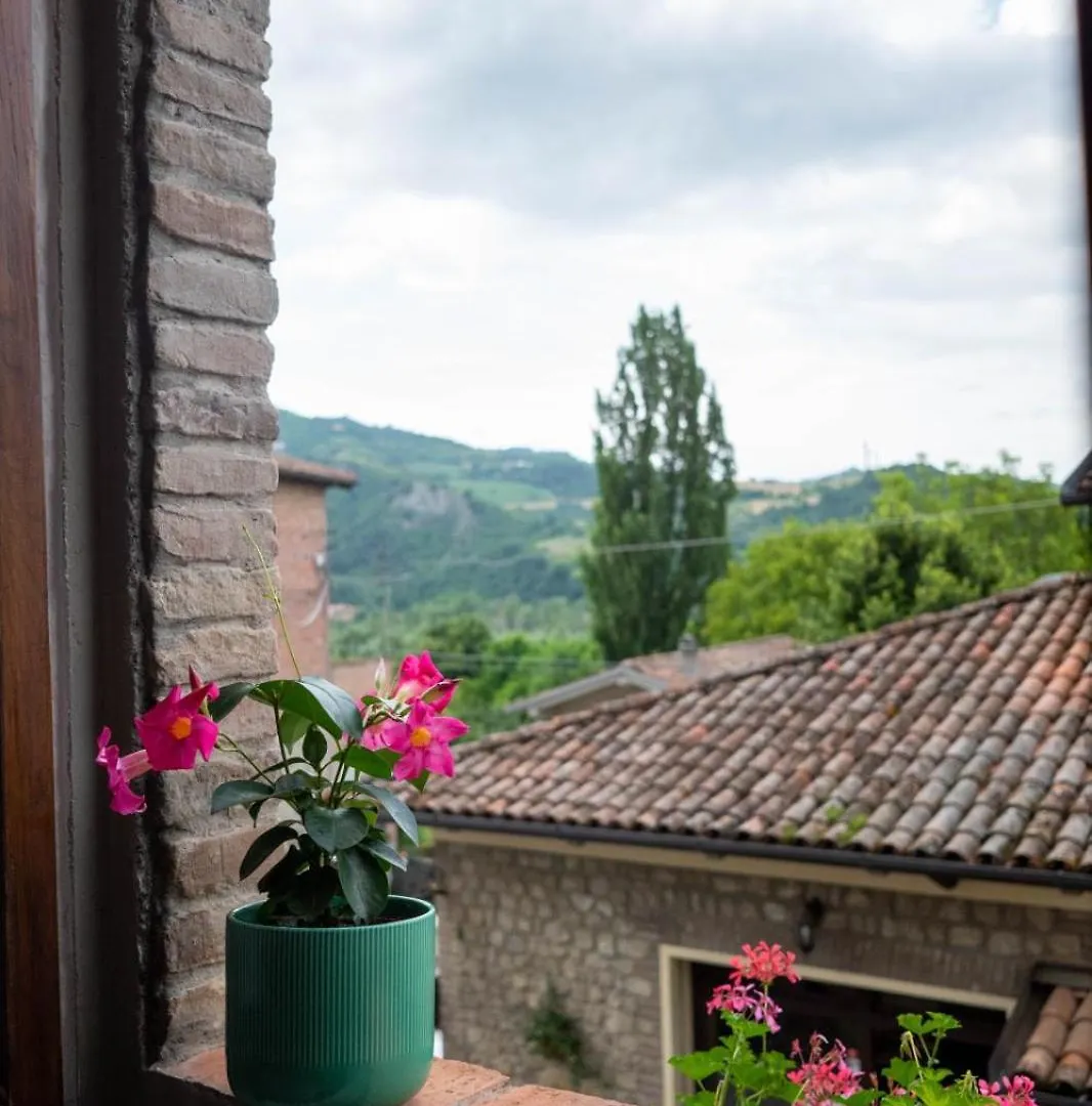 Konukevi Affittacamere La Torre Marzabotto